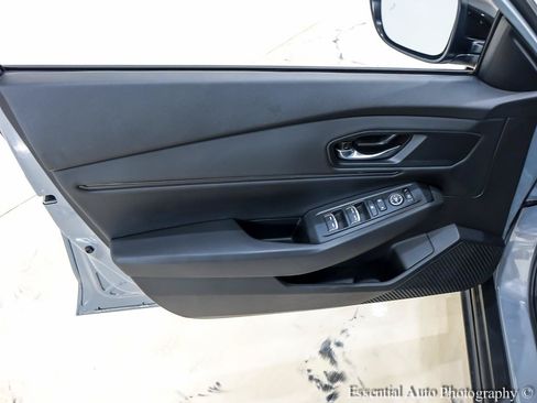 Used 2025 Honda Accord SE image 25