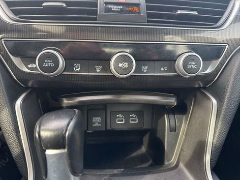 Used 2022 Honda Accord Sport image 7