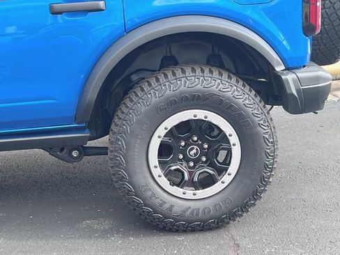 Used 2022 Ford Bronco Badlands image 21