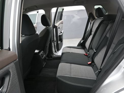 Used 2023 Nissan Rogue SV FWD image 17