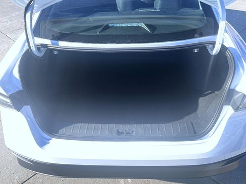 New 2026 Nissan Sentra SV w/ SV Convenience Package FWD image 9