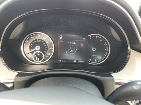 Used 2022 Genesis GV70 3.5T Sport w/ Sport Advanced Package image 28