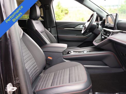 Certified 2025 Ford Explorer ST-Line w/ ST-Line Street Pack AWD/4WD image 9