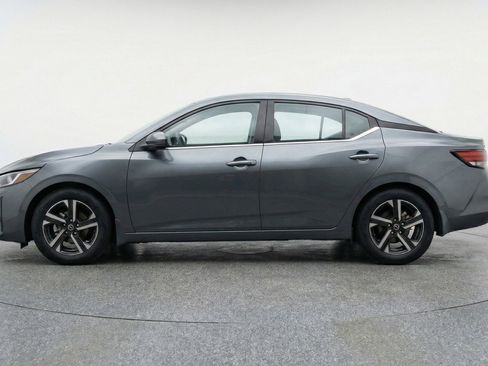 Used 2025 Nissan Sentra SV FWD image 5