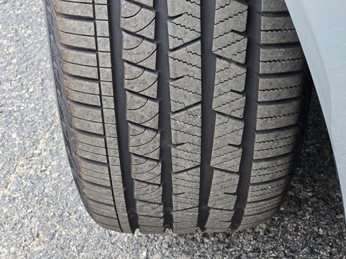 New 2026 Volvo XC60 B5 Plus w/ Protection Package Premier image 13