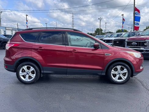 Used 2015 Ford Escape SE w/ Equipment Group 201A AWD/4WD image 8