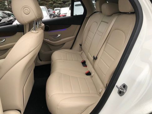 Used 2022 Mercedes-Benz GLC 300 4MATIC image 35