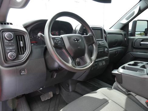 Certified 2022 Chevrolet Silverado 2500 Custom w/ Gooseneck/5TH Wheel Package AWD/4WD image 23