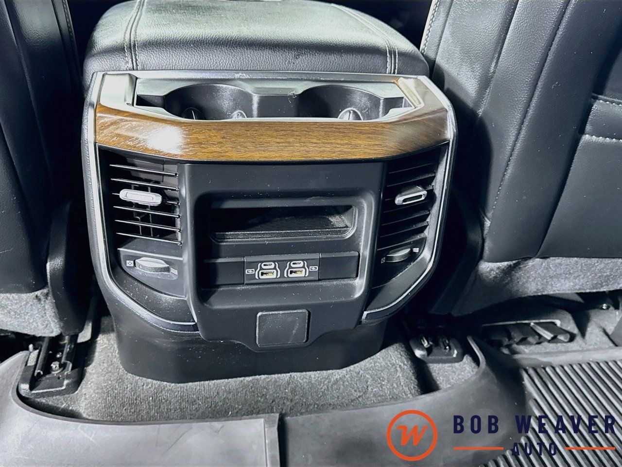 Used 2022 RAM 1500 Laramie AWD/4WD image 31