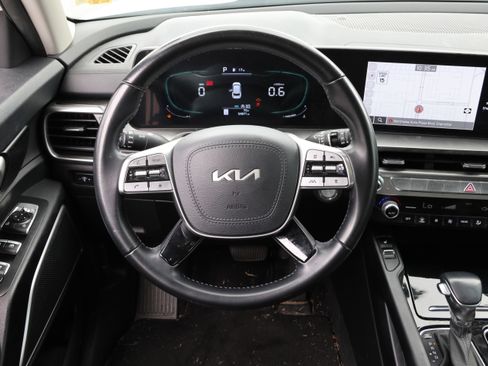 Used 2023 Kia Telluride S w/ S Sunroof Package AWD/4WD image 16
