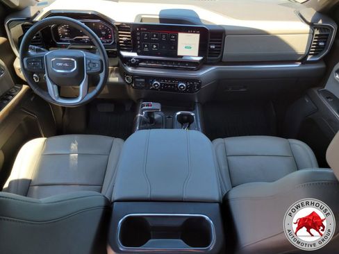 Used 2024 GMC Sierra 1500 SLT w/ SLT Premium Plus Package AWD/4WD image 18