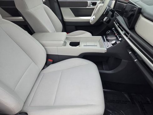 Certified 2026 Hyundai Santa Fe SE FWD image 13
