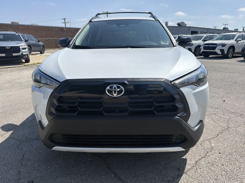 Used 2026 Toyota Corolla Cross LE FWD image 7