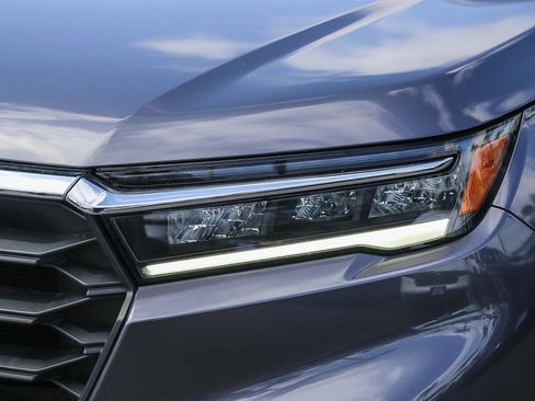 Used 2024 Honda Pilot EX-L image 4