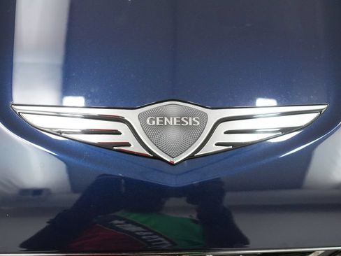 New 2026 Genesis GV70 2.5T AWD/4WD image 12