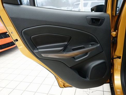 Used 2021 Ford EcoSport SES image 45