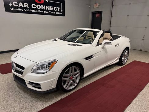 Used 2016 Mercedes-Benz SLK 350 image 3