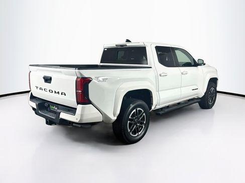 Used 2024 Toyota Tacoma TRD Sport w/ TRD Sport Upgrade Package RWD image 9