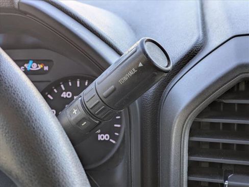 Used 2019 Ford F250 XL w/ STX Appearance Package image 12