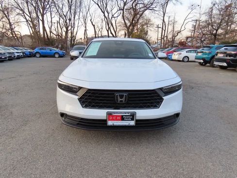 Certified 2023 Honda Accord LX image 6