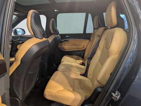 Used 2019 Volvo XC90 T6 Momentum w/ Protection Package Premier image 25