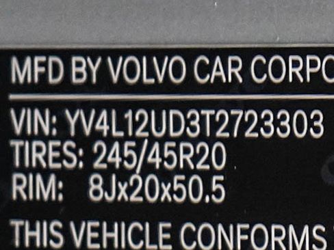 Used 2026 Volvo XC40 B5 Ultra w/ Protection Package Premier AWD/4WD image 28