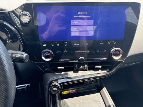 Used 2025 Lexus NX 350 F Sport AWD/4WD image 19