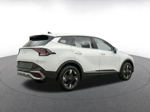 Used 2026 Kia Sportage LX FWD image 7