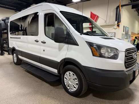 Used 2015 Ford Transit 250 148 Medium Roof image 15