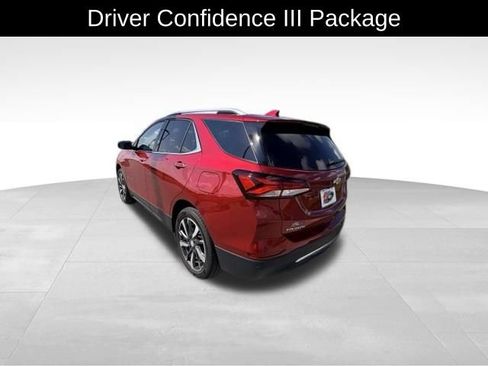 Used 2024 Chevrolet Equinox Premier AWD/4WD image 5