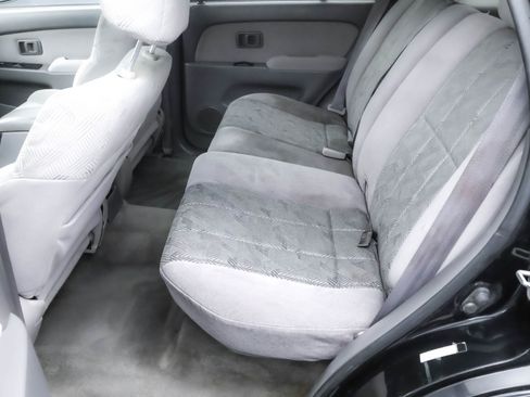 Used 2001 Toyota 4Runner SR5 image 15