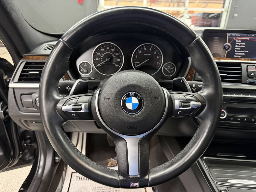Used 2013 BMW 335i xDrive Sedan AWD/4WD image 24