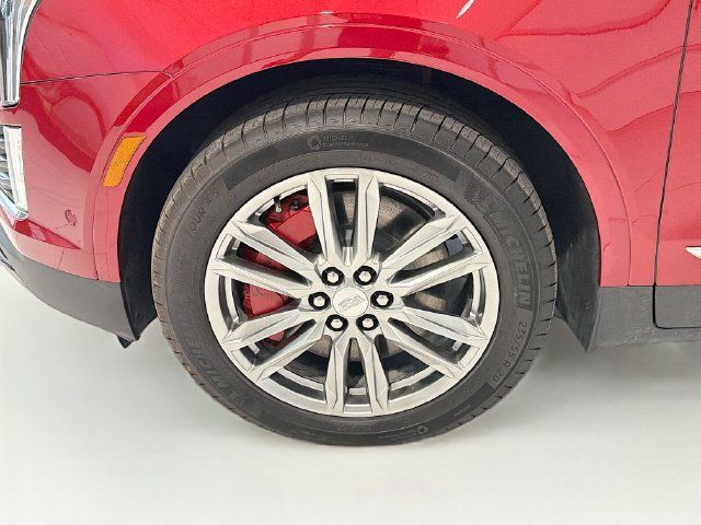 Used 2025 Cadillac XT5 Sportv w/ Technology Package AWD/4WD image 27