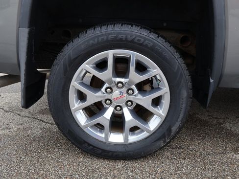 Used 2017 GMC Sierra 1500 SLT w/ SLT Premium Package RWD image 29