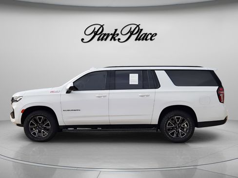 Used 2021 Chevrolet Suburban Z71 w/ Rear Media and Nav Package image 2