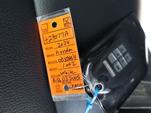Used 2024 Honda Odyssey Sport image 42