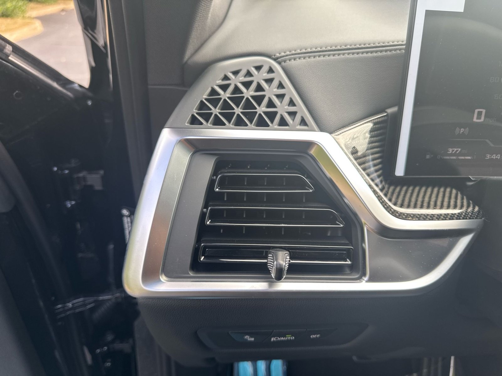 New 2027 BMW X6 M60i AWD/4WD image 22