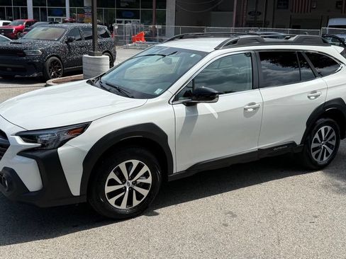Certified 2024 Subaru Outback Premium AWD/4WD image 4