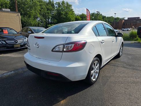 Used 2010 MAZDA MAZDA3 i Touring image 3