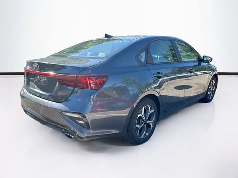 Used 2021 Kia Forte LXS FWD image 7