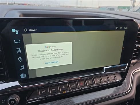 Certified 2022 Chevrolet Silverado 1500 ZR2 w/ Technology Package image 31