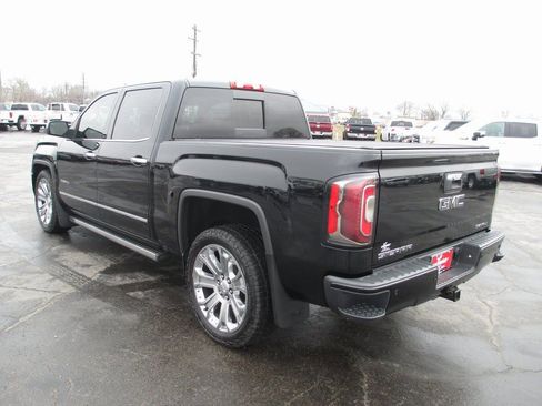 Used 2018 GMC Sierra 1500 Denali w/ Denali Ultimate Package image 10