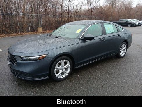 Used 2025 Honda Accord LX image 7