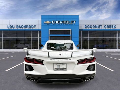 Used 2024 Chevrolet Corvette Stingray Coupe w/ 1LT RWD image 7
