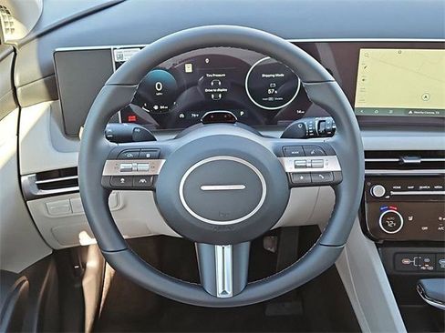 New 2025 Hyundai Tucson SEL image 20