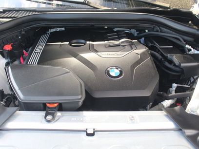 Used 2022 BMW X3 xDrive30i w/ Premium Package 2