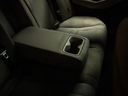 Used 2025 Honda Accord LX image 12