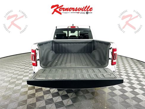 Used 2024 RAM 1500 Laramie image 29