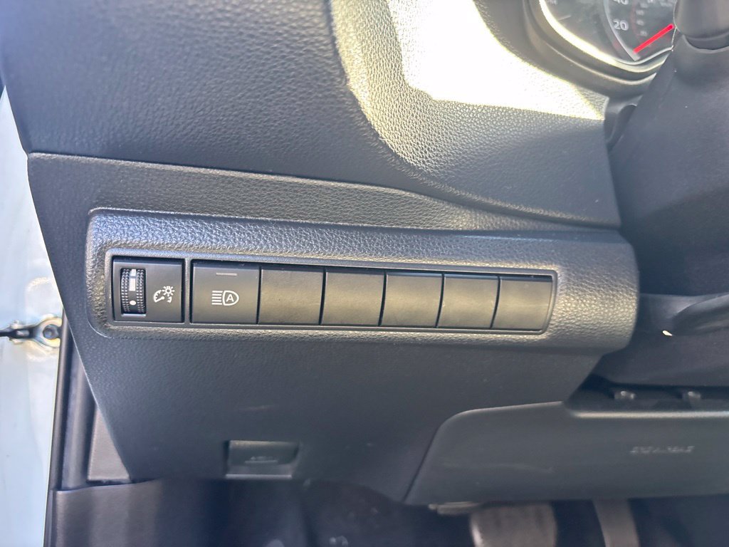 Used 2021 Toyota Corolla SE w/ Carpet Mat Package (TMS) FWD image 15