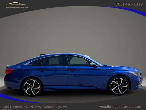 Used 2022 Honda Accord Sport image 3